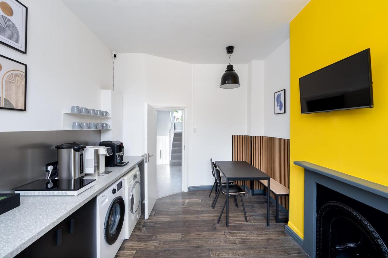 דירות לונדון D8 House מראה חיצוני תמונה